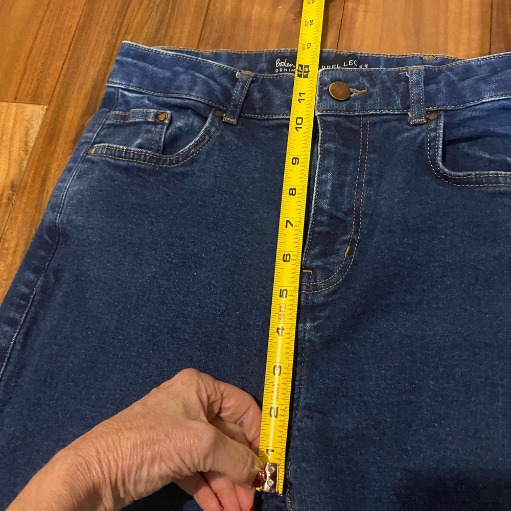 Boden High Rise Barrel Jeans Size 4 - Picture 6 of 7
